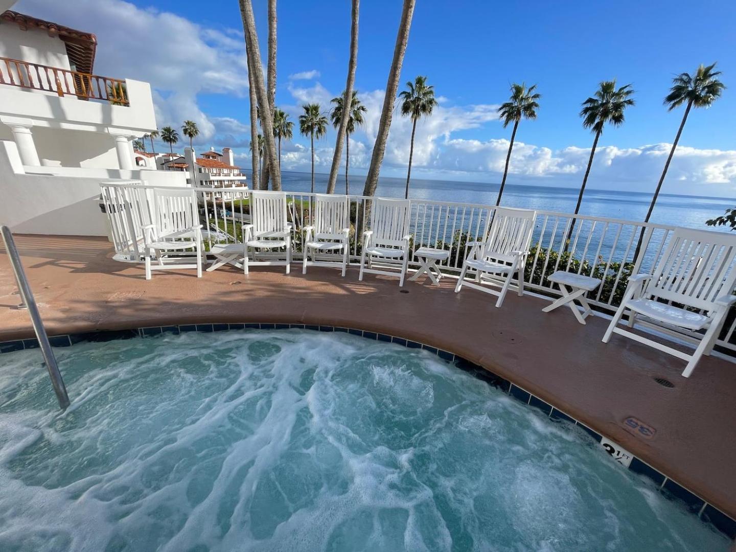 アバロンCatalina Island Getaway With 6 Seat Golf Cart Acアパートメント エクステリア 写真