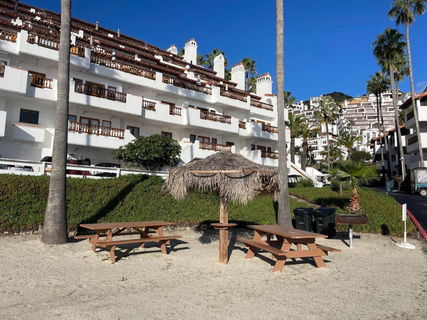 アバロンCatalina Island Getaway With 6 Seat Golf Cart Acアパートメント エクステリア 写真
